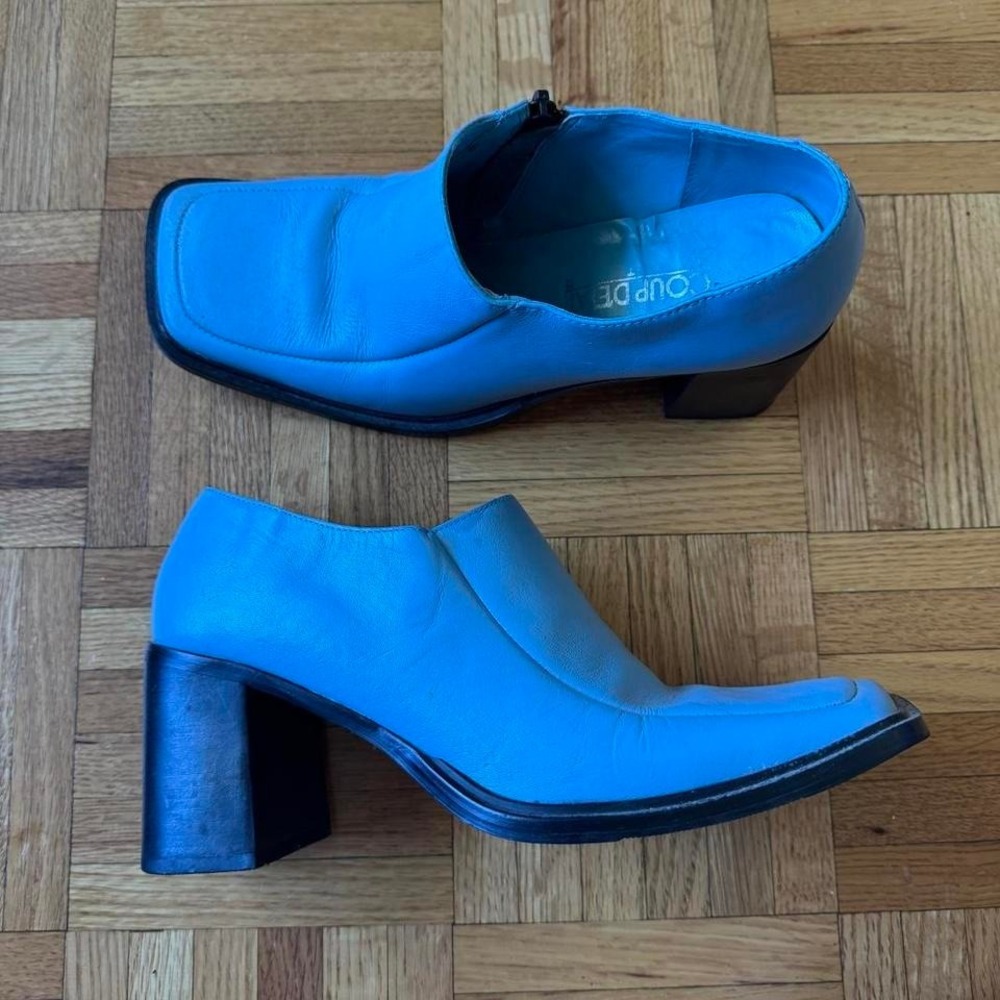 90's vintage leather cornflower blue block heels